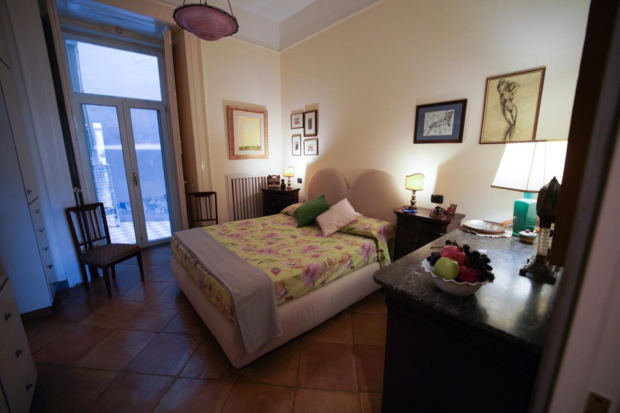 Bed and Breakfast Residenza Suor Orsola Napoli Esterno foto