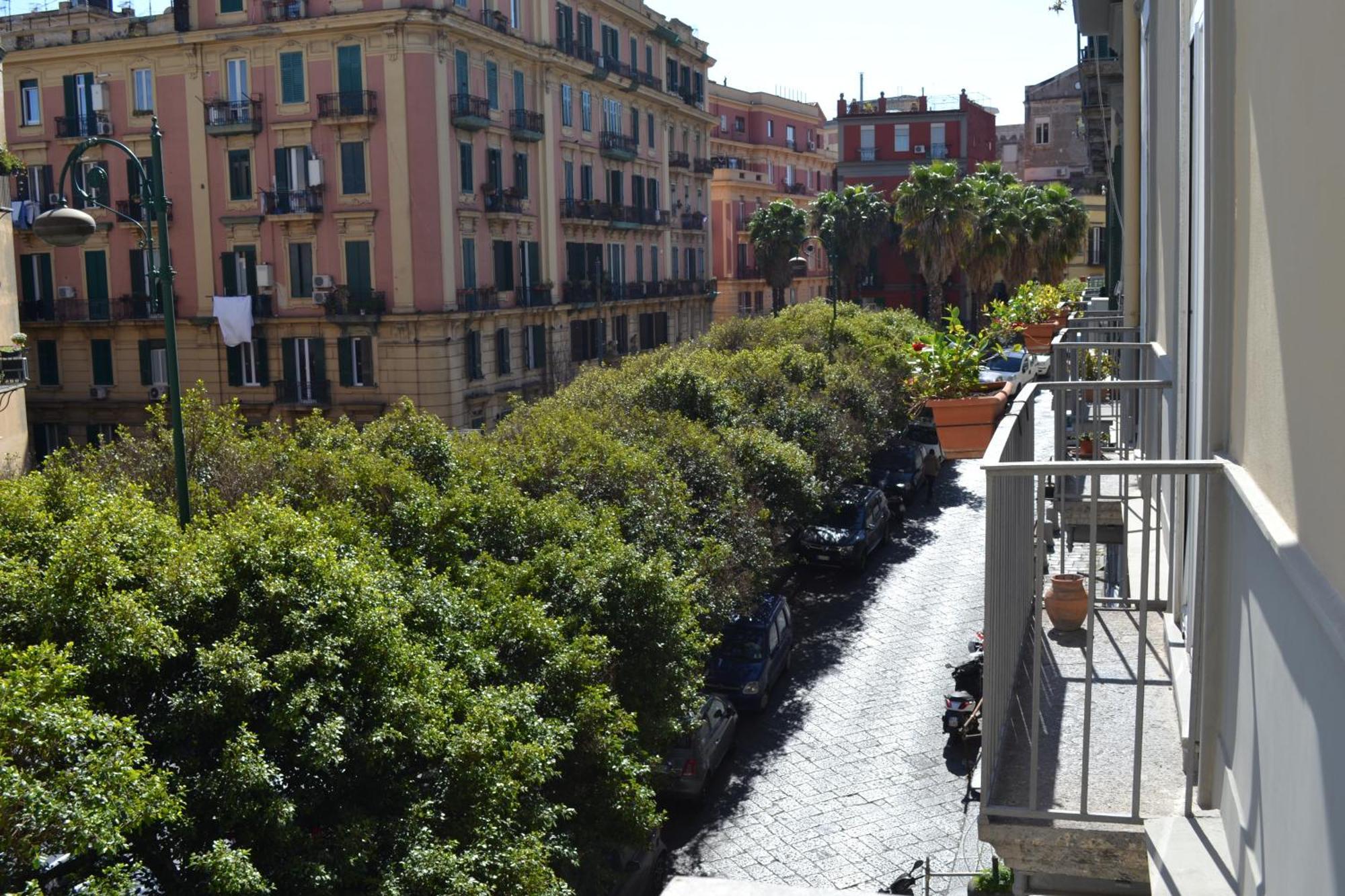 Bed and Breakfast Residenza Suor Orsola Napoli Esterno foto